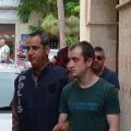 bahisleri değiştiren bet ofis çalışanı