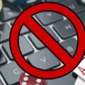 Canlı Poker Oynamanın Cezası Ne?