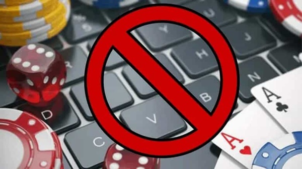 Canlı Poker Oynamanın Cezası Ne?